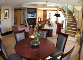 Queen Mary 2 Cat Q1 Grand duplex Living Room 2022-2023-2024